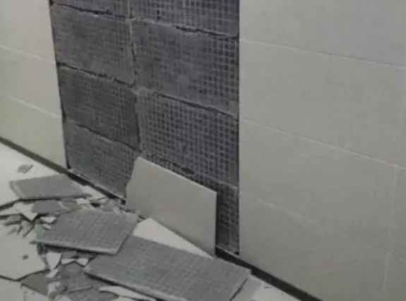 鹤岗市瓷砖空鼓维修公司分享下鹤岗市墙砖松动维修的知识